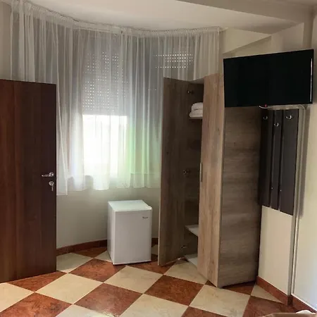 Marisol Hotel