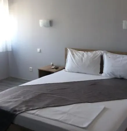 Marisol Hotel *
